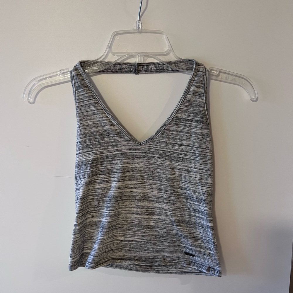 Hollister Slim Tank halter medium